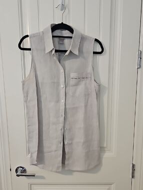 Chico's Sleeveless Button-Front Linen Shirt - Light Gray